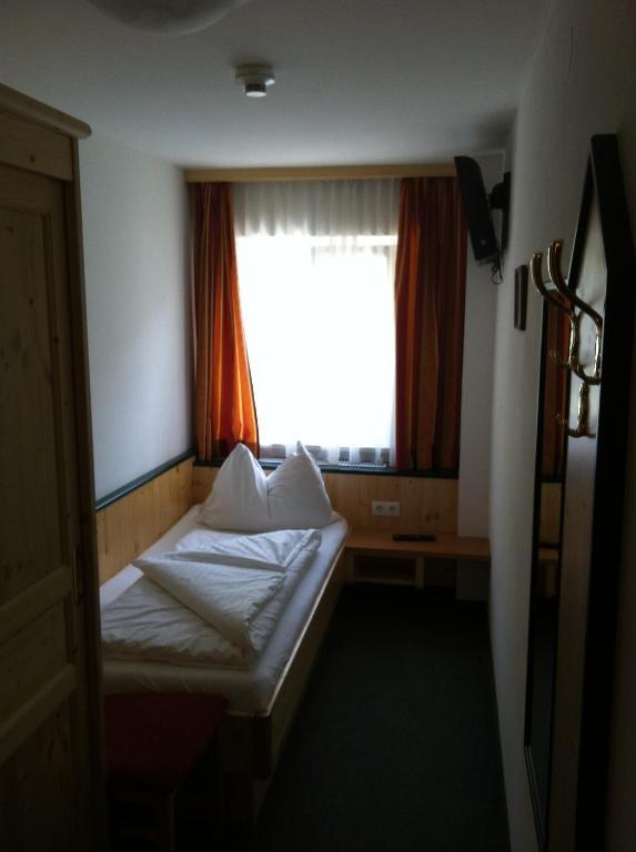 Werfenerhof Hotel Szoba fotó